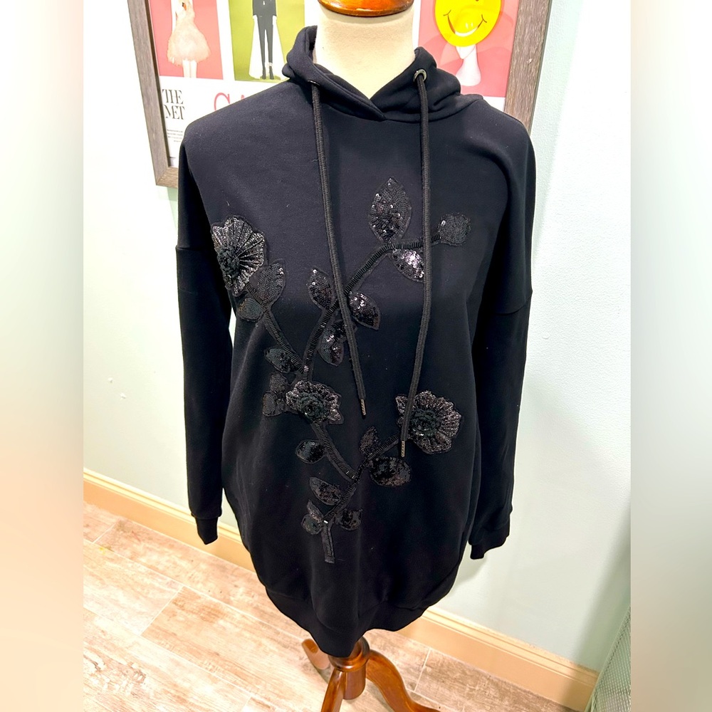 Jessie Liu oversized hoodie with floral embellishments. Size Small